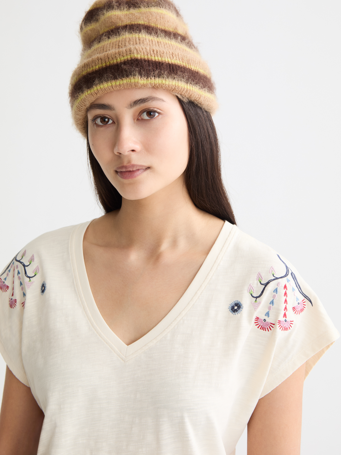 Embroidered V-neck T-shirt
