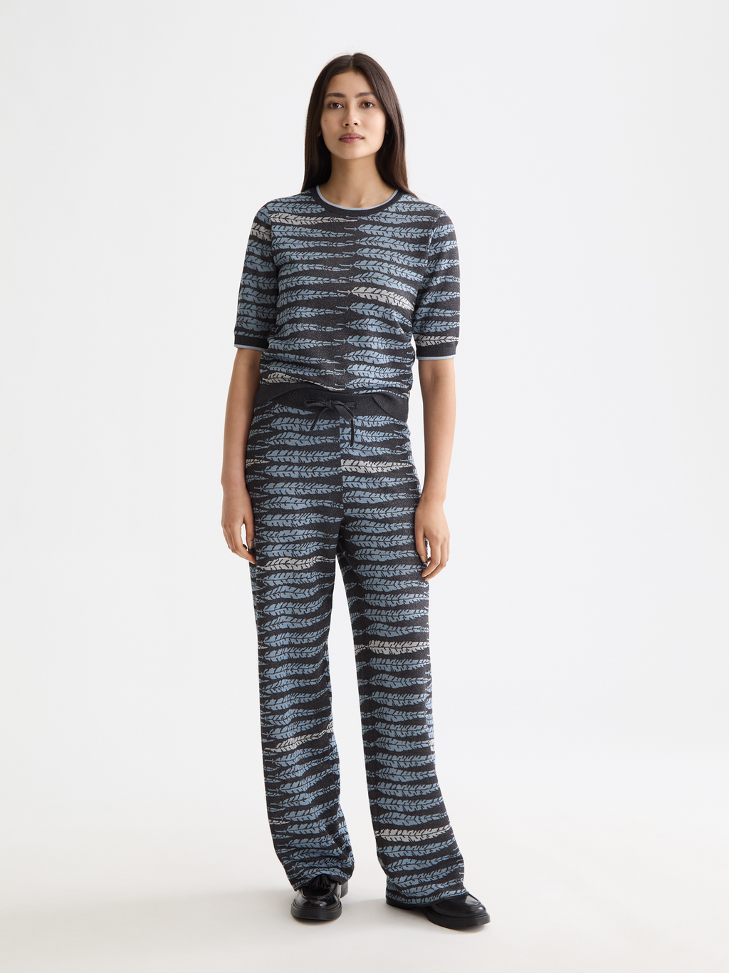 Lurex jacquard knitted top