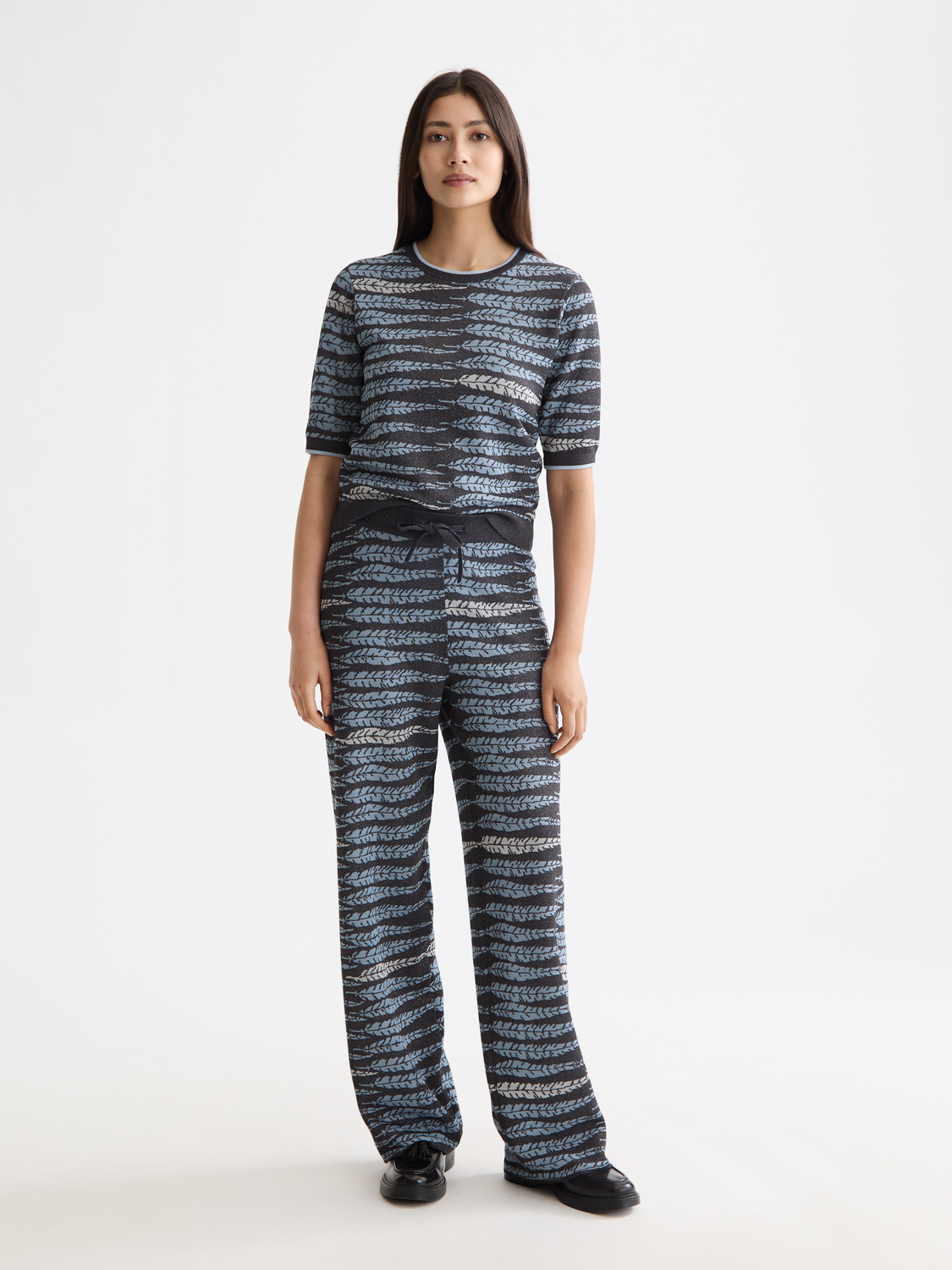 Lurex jacquard knitted top