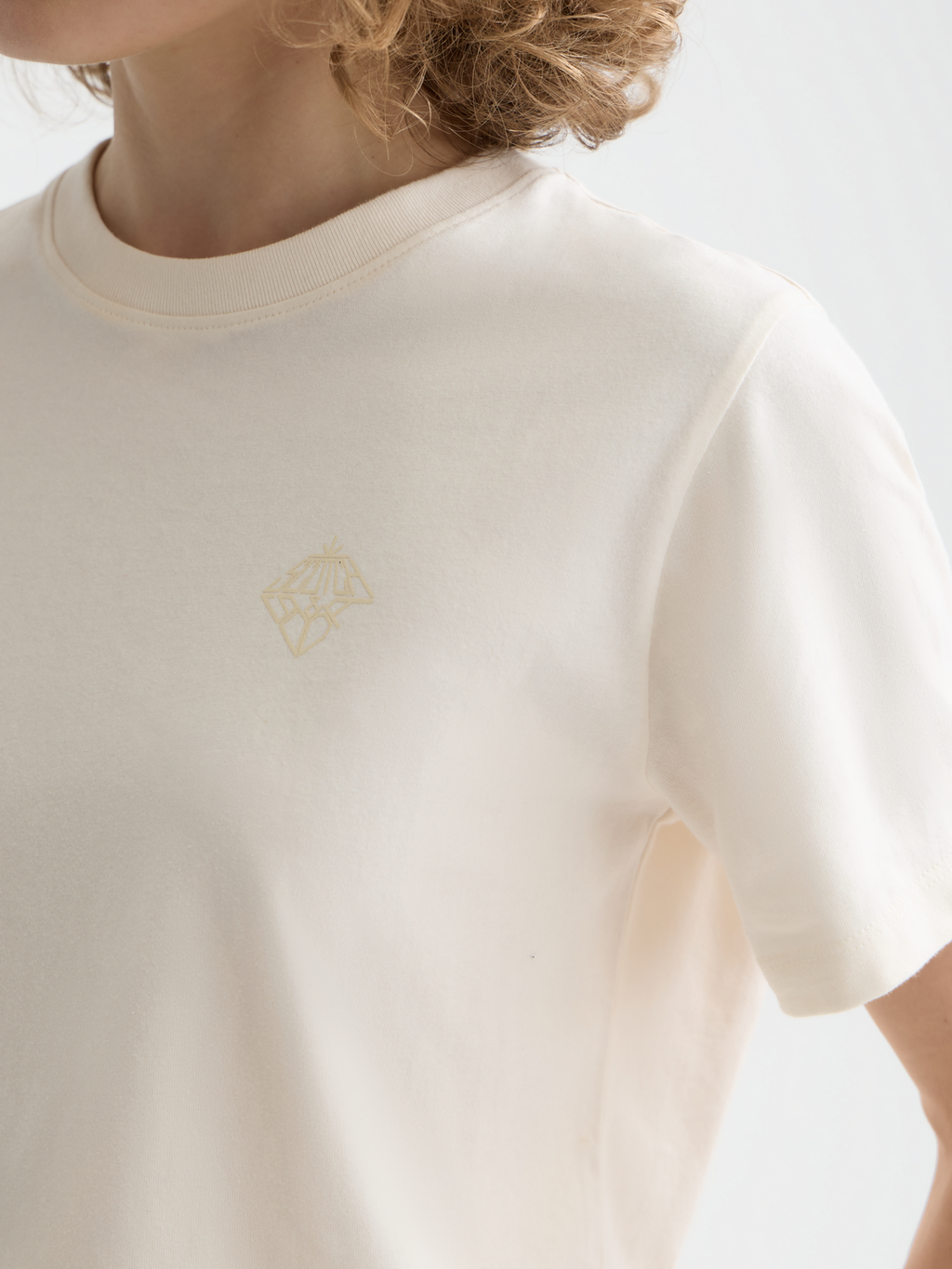 chest artwork regular t-shirt - OFF WHITE