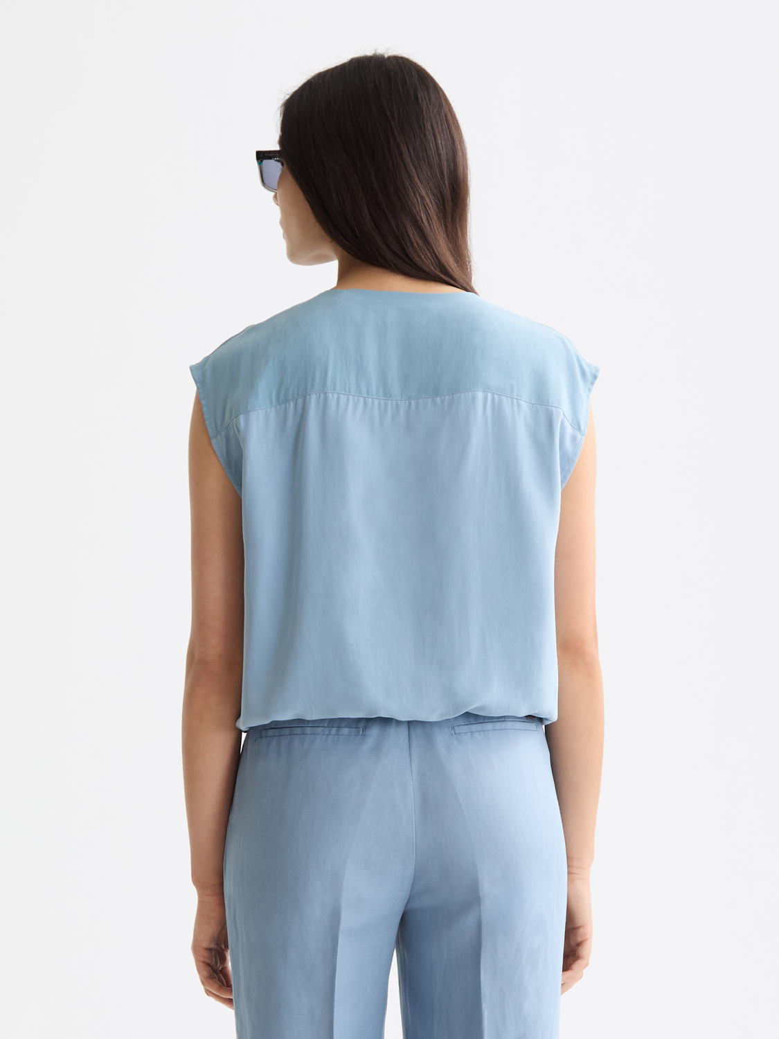Drawstring waisted tank