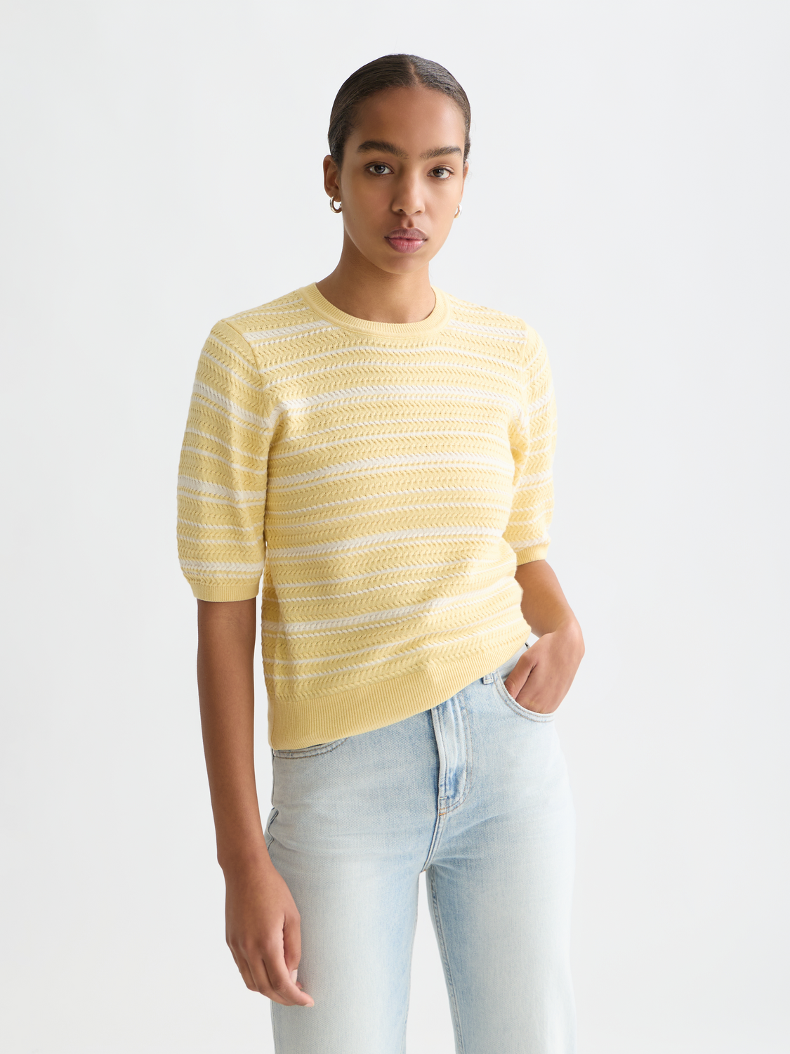 Textured stripe knitted top
