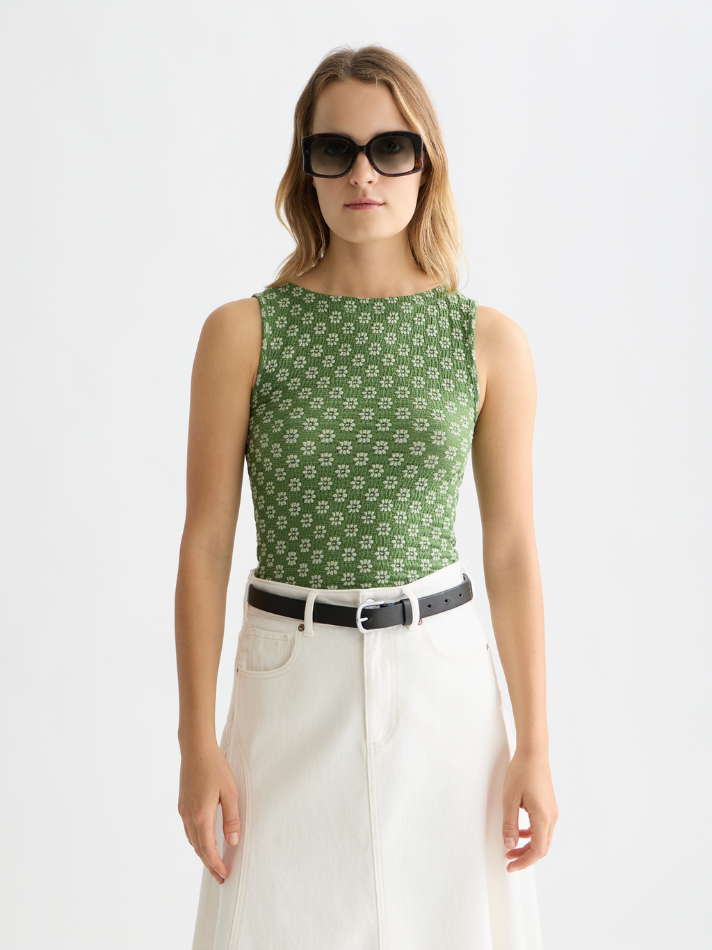 Structured print tank