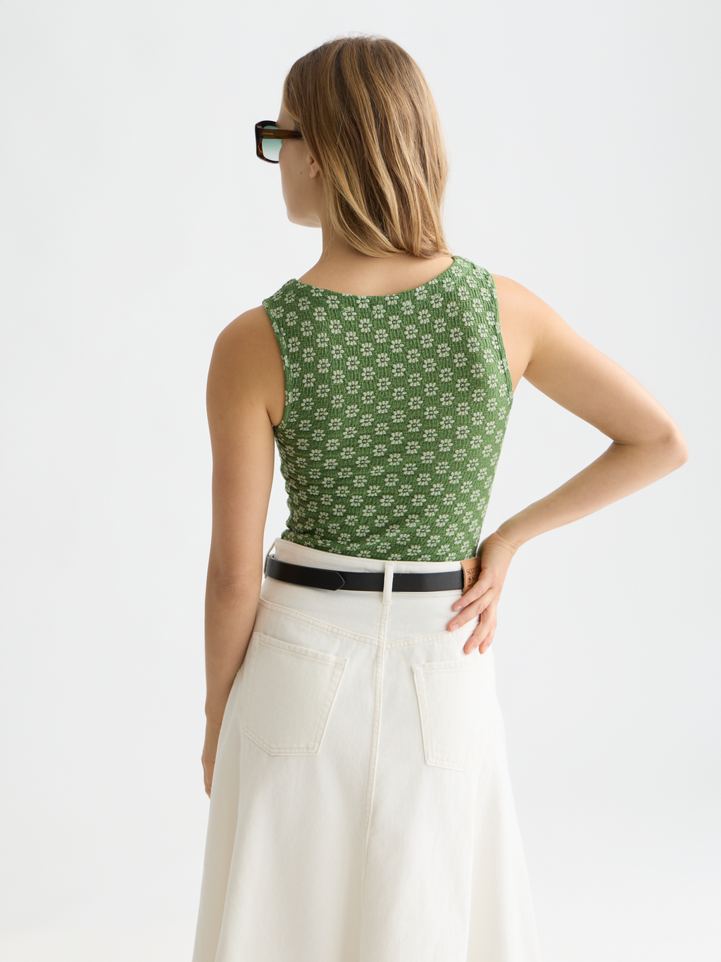 Structured print tank