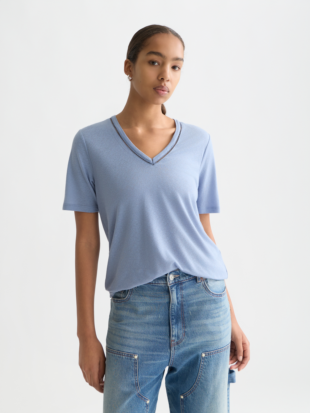 Linen V-neck T-shirt