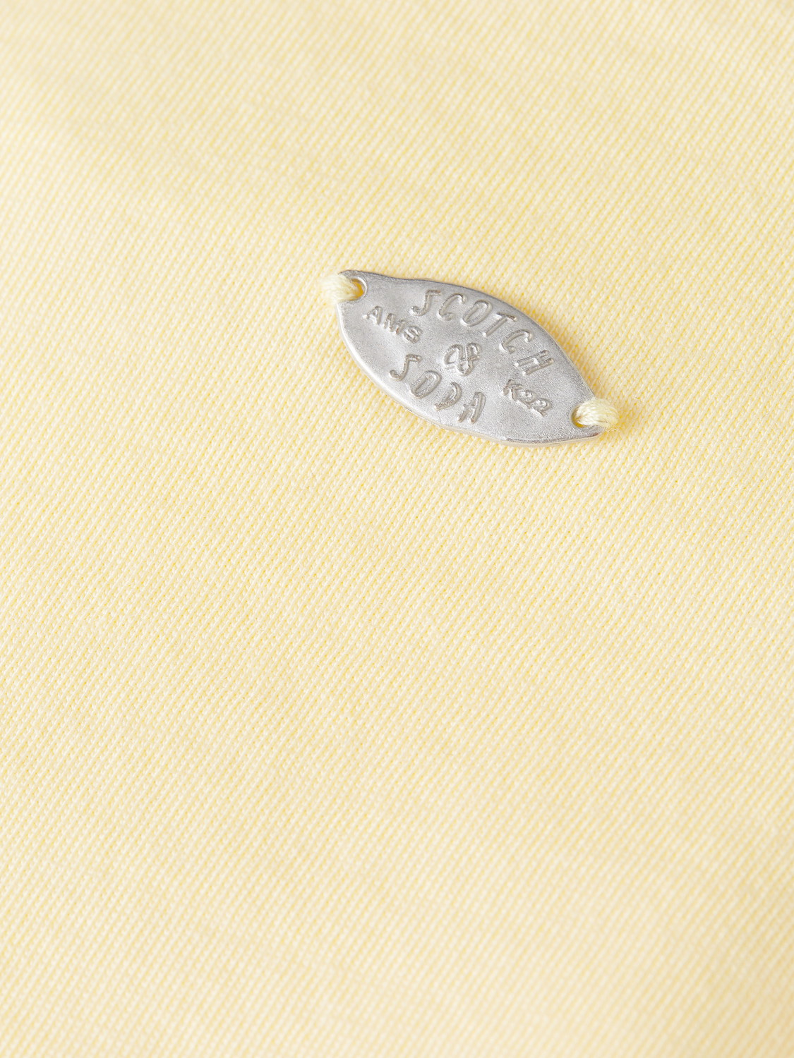 Knotted slash neck T-shirt