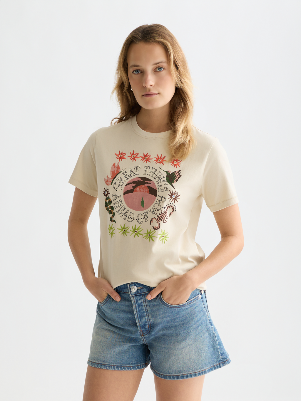 Embroidered artwork T-shirt