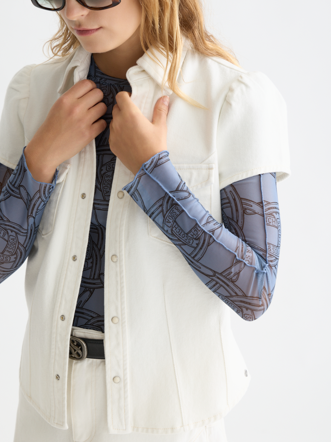 Cap sleeve denim shirt