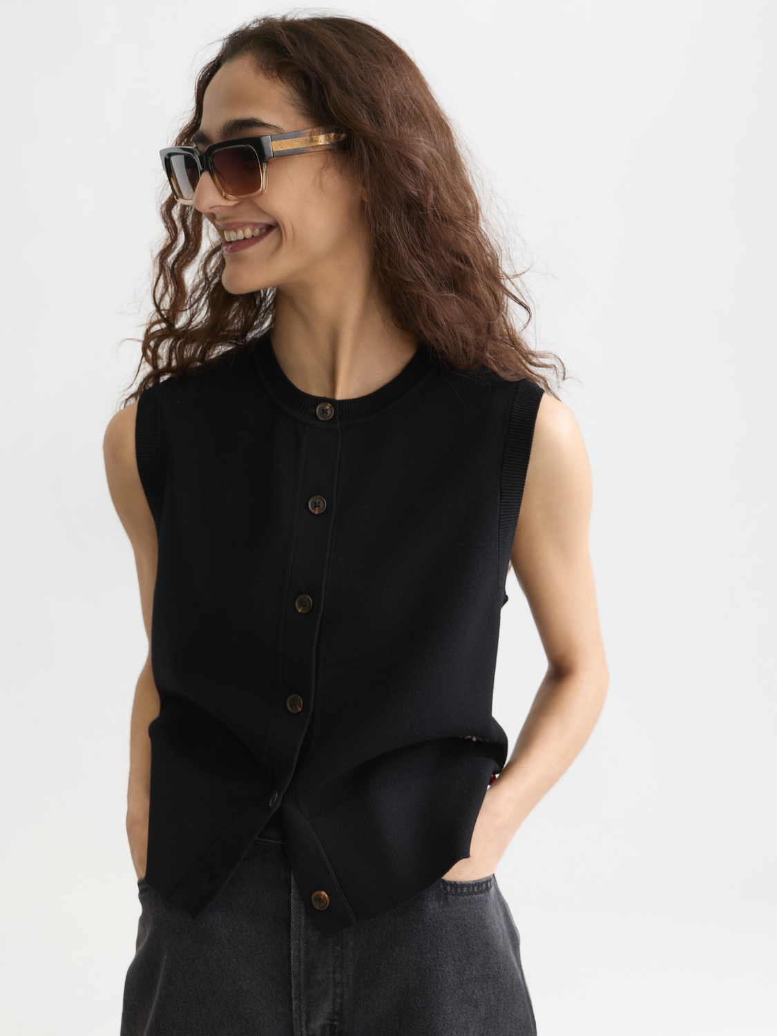Compact knitted relaxed spencer