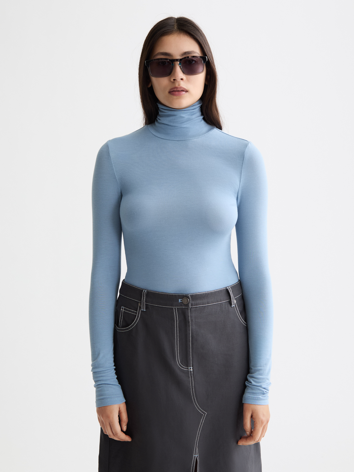 Roll up neck top