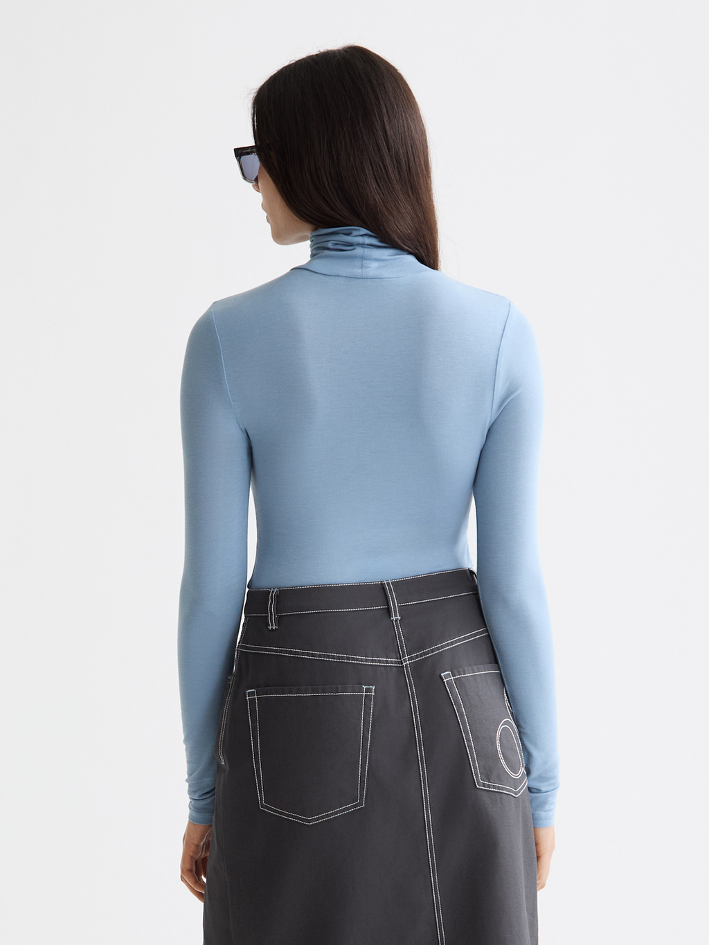 Roll up neck top