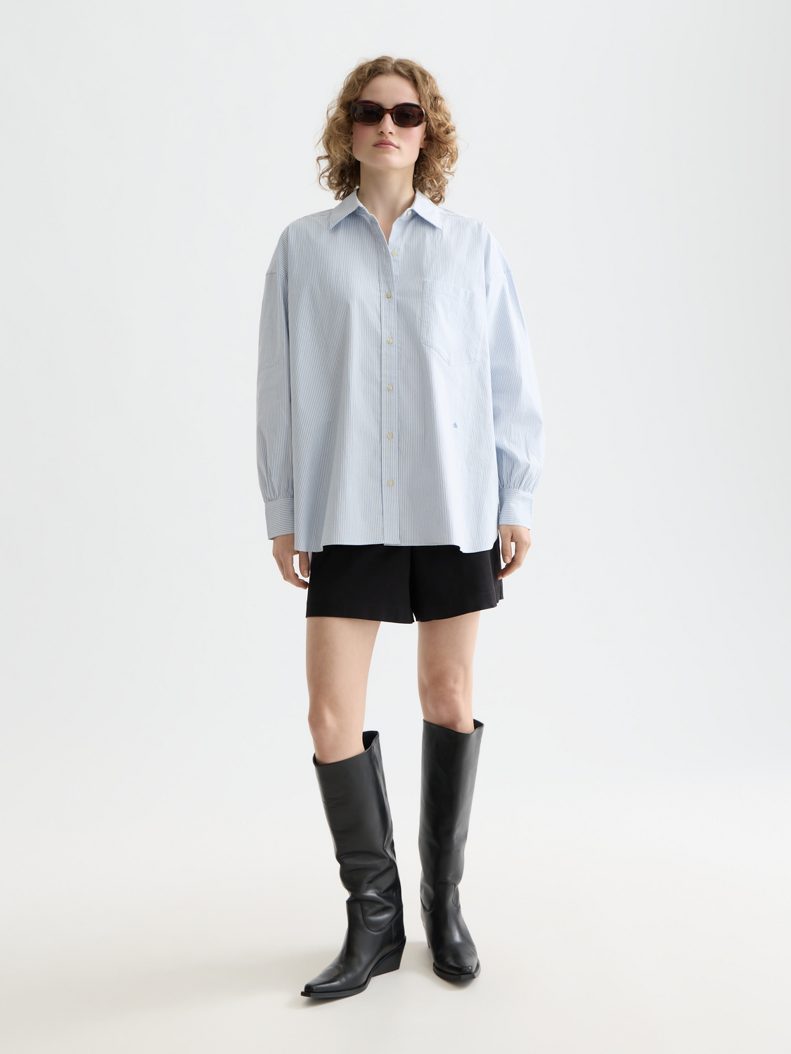 Essentials GIRLFRIEND OXFORD STRIPES SHIRT