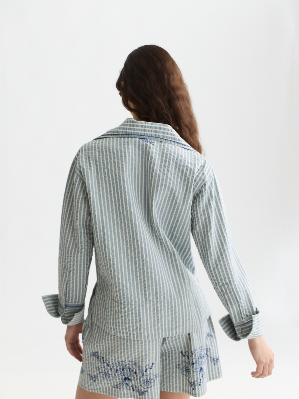Embroidered structured long-sleeved tunic
