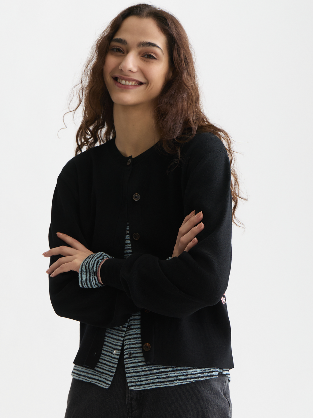 Compact relaxed cardigan