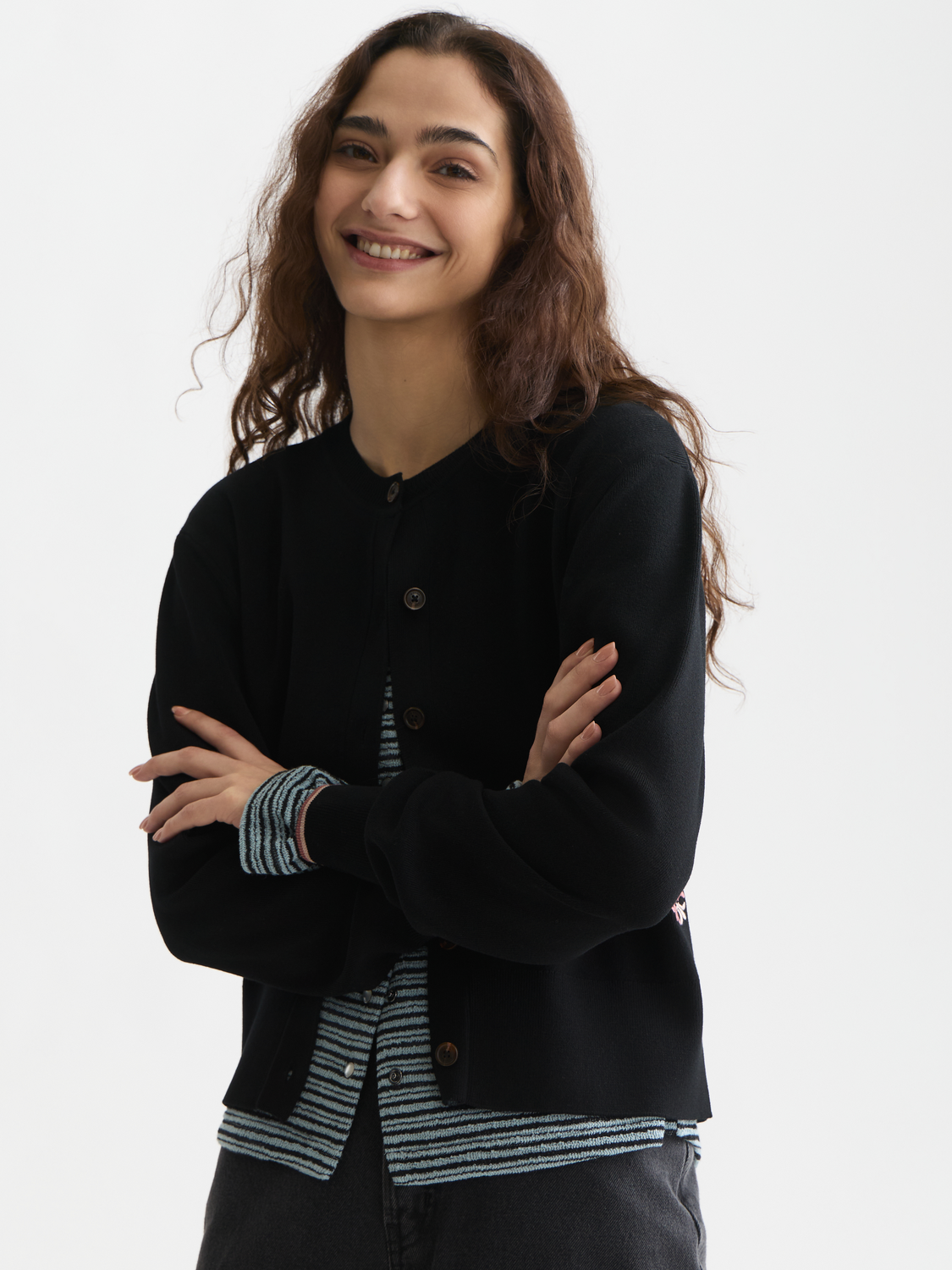 Compact relaxed cardigan