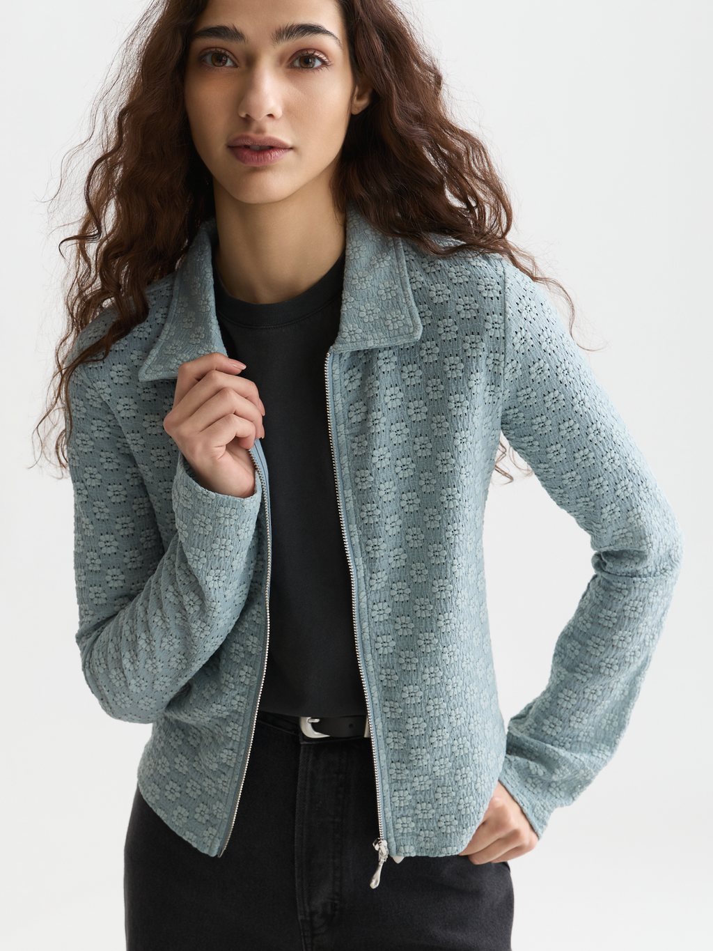 Open structure zip-up long sleeve top