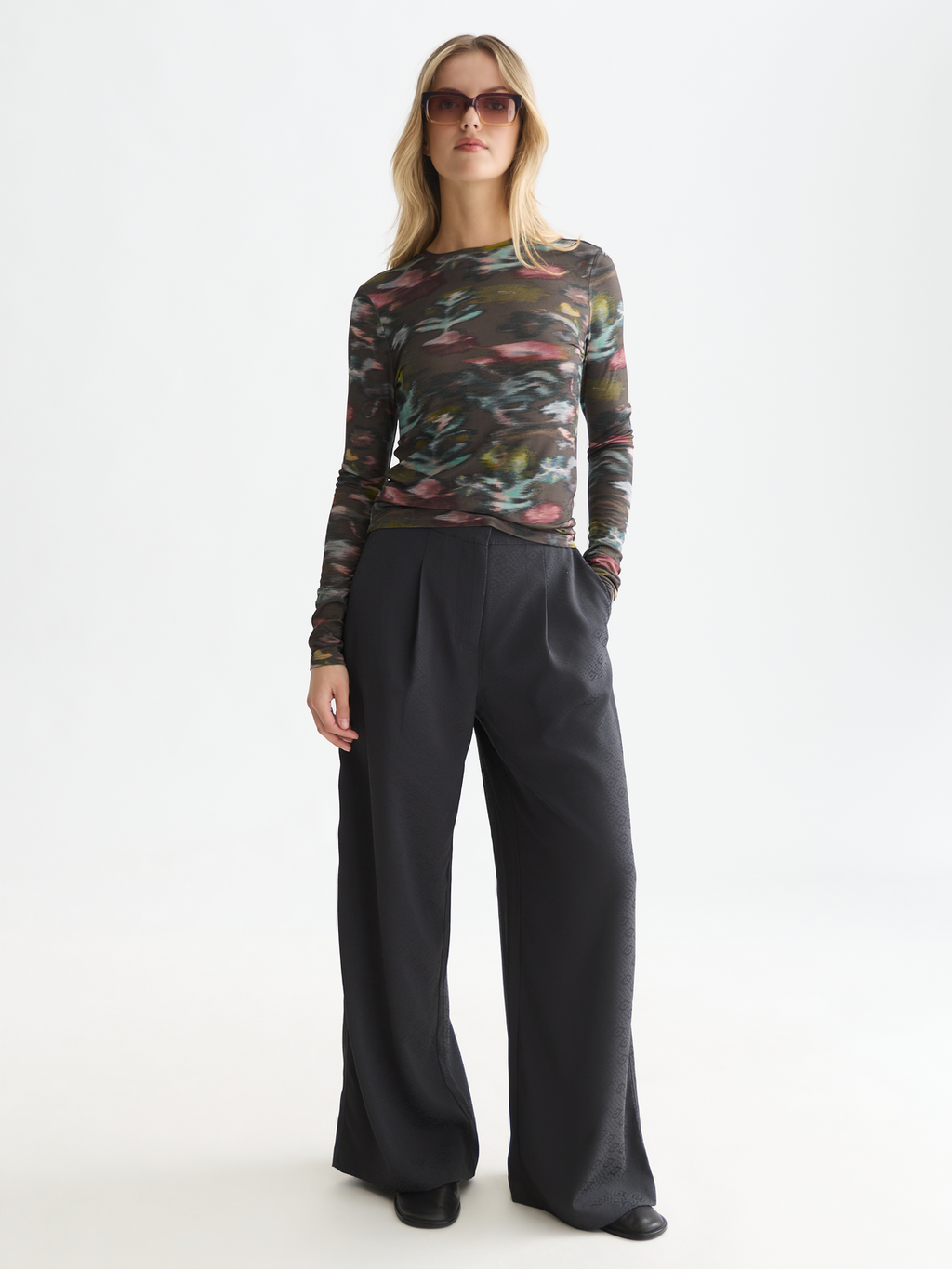 Printed long sleeve top