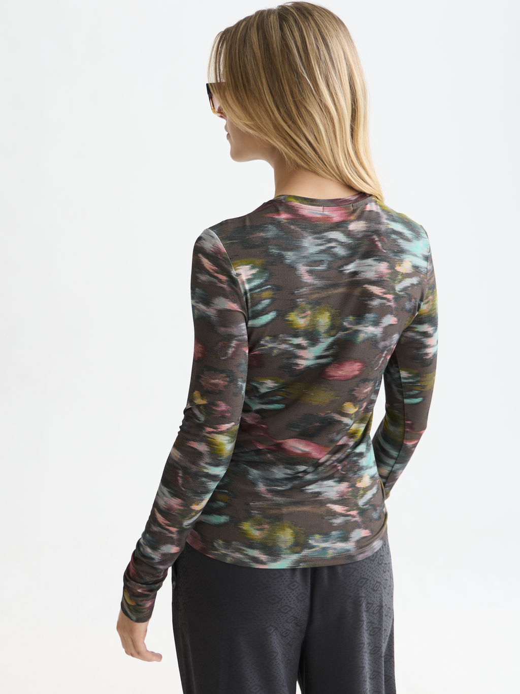 Printed long sleeve top
