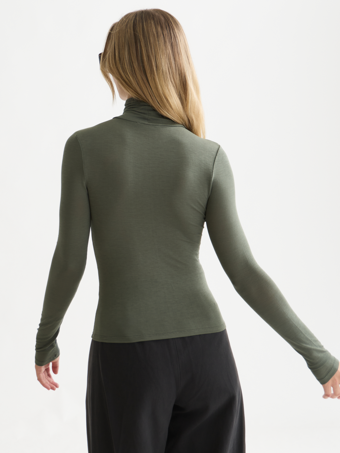 Essentials Roll Neck Stretch-Lyocell T-Shirt