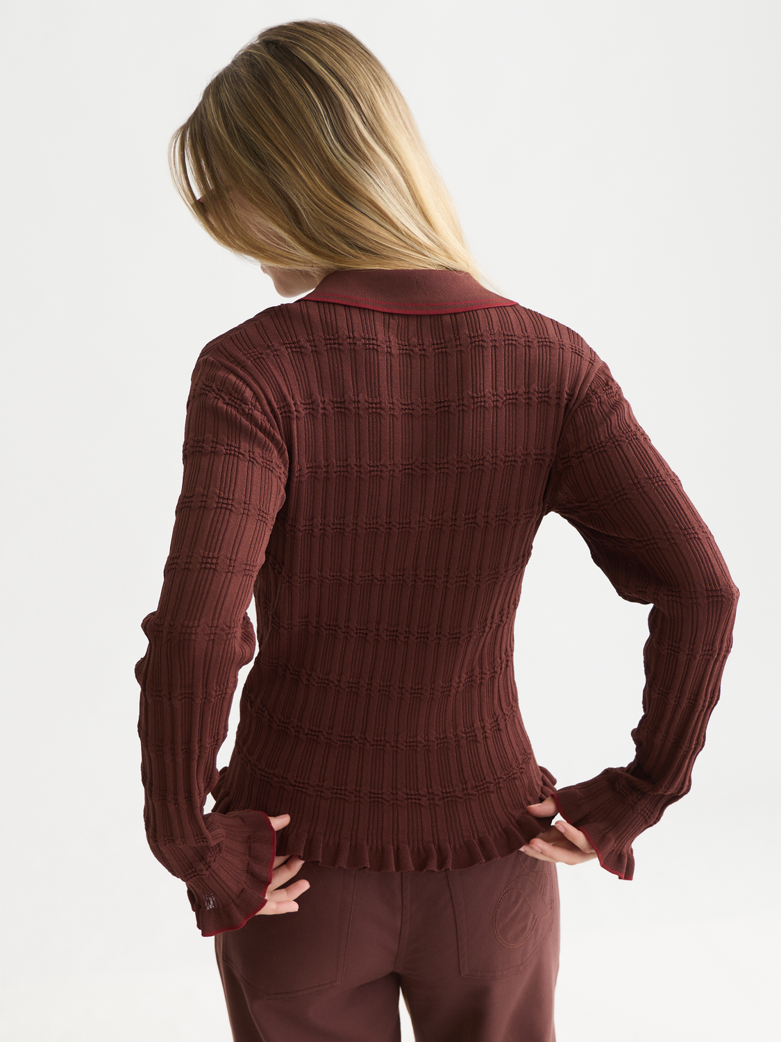 Ripple Stitch Viscose-Nylon Slim Polo-Neck Pullover