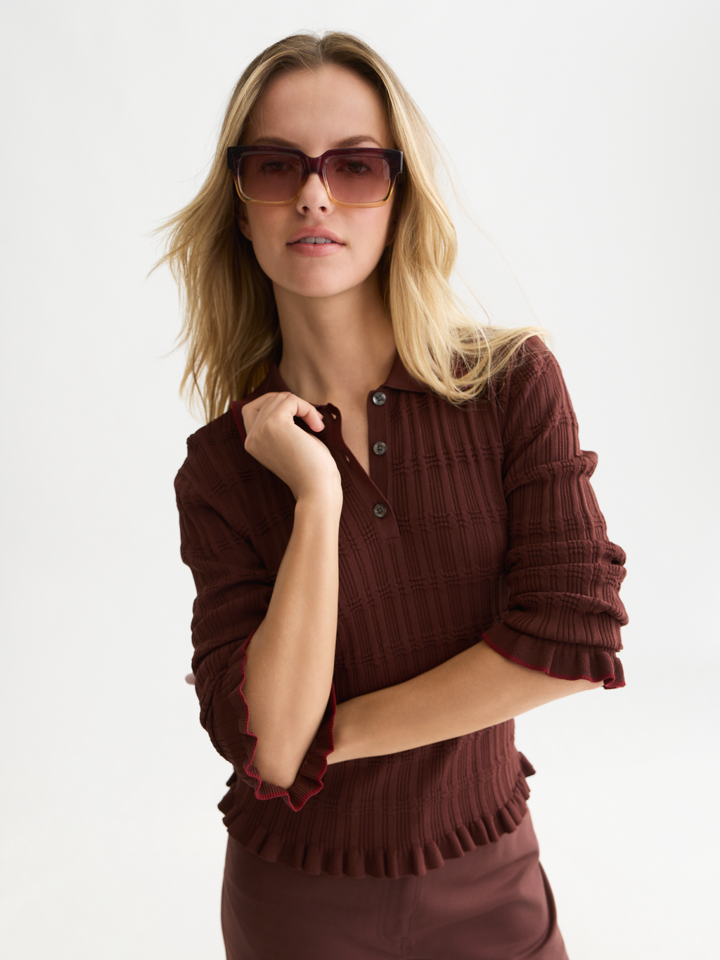Ripple Stitch Viscose-Nylon Slim Polo-Neck Pullover