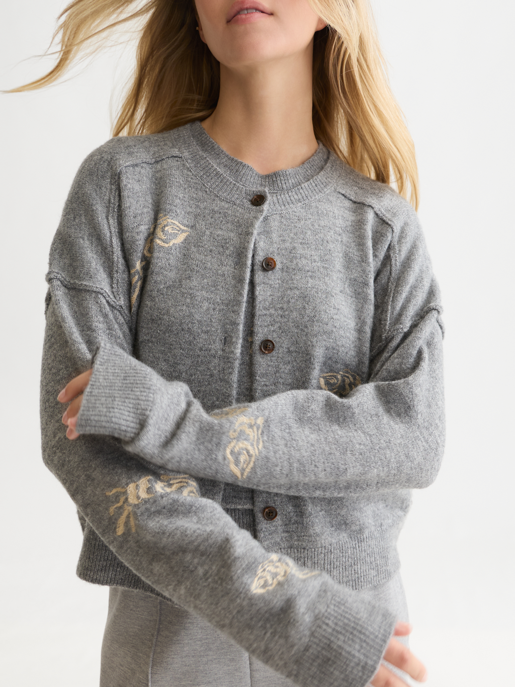 Embroidered Crewneck Boxy Cardigan
