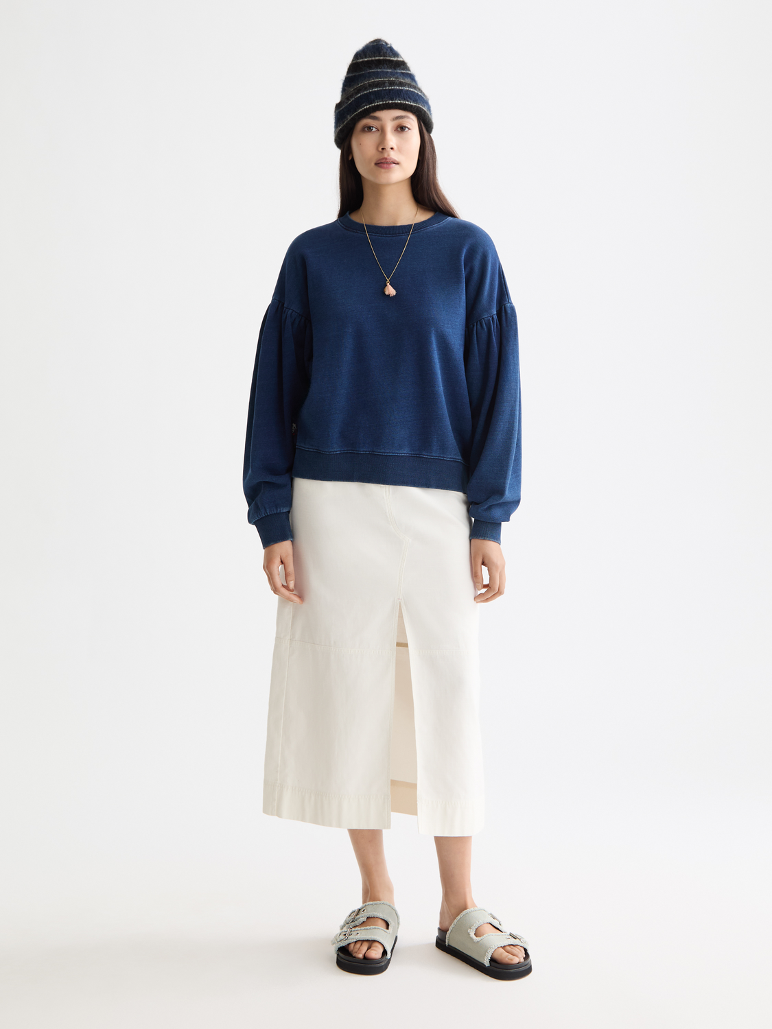 balloon sleeves crew neck sweatshirt