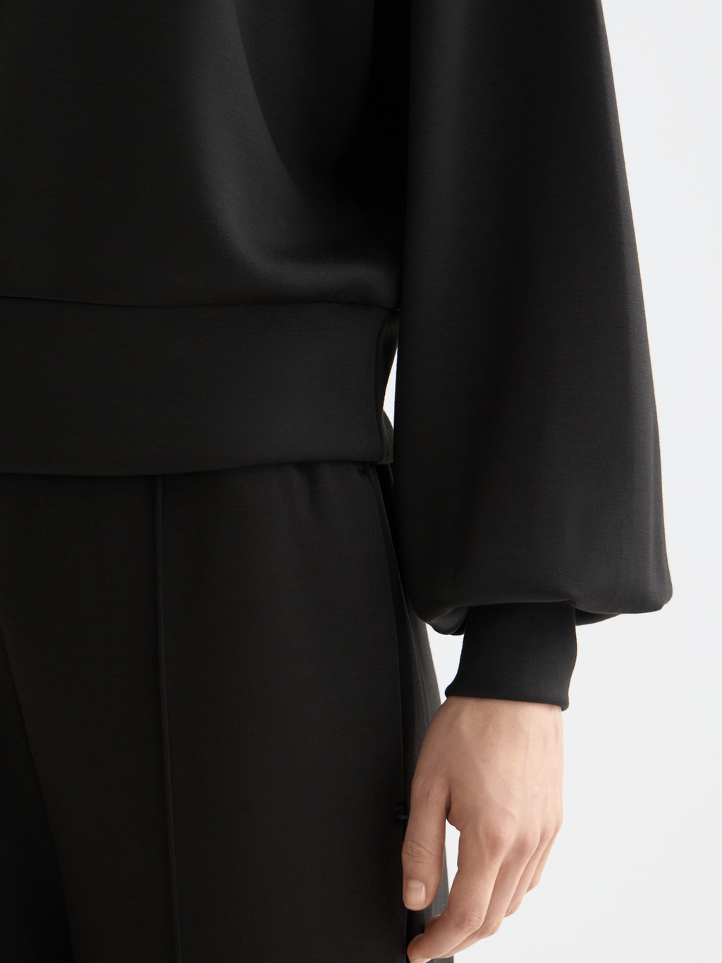ESSENTIALS MODAL SWEATSHIRT