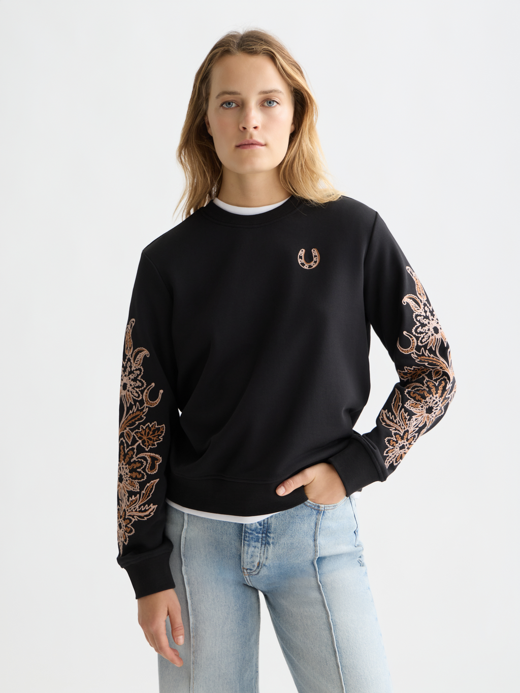 Embroidered sweatshirt