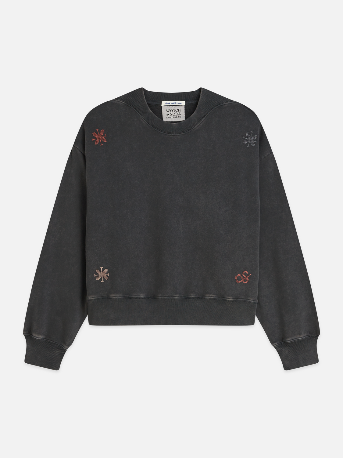 Washed sweatshirt with embroidery