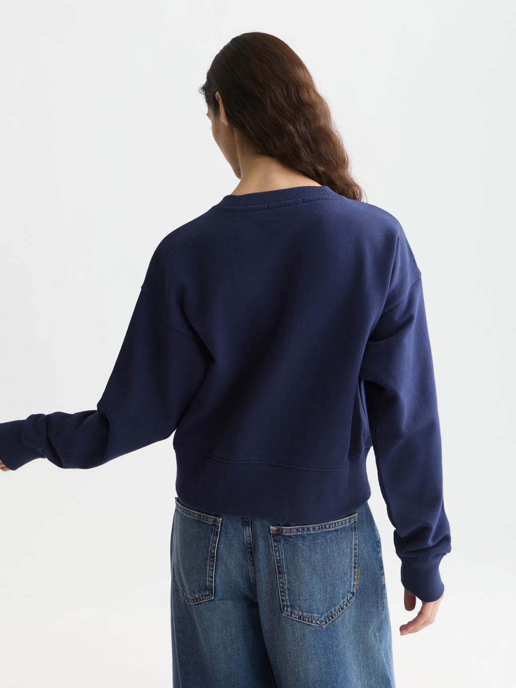 Ribbon embroidered loose sweatshirt