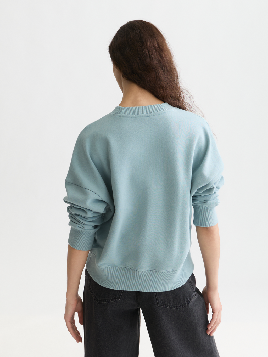 Embroidered logo relaxed-fit sweatshirt