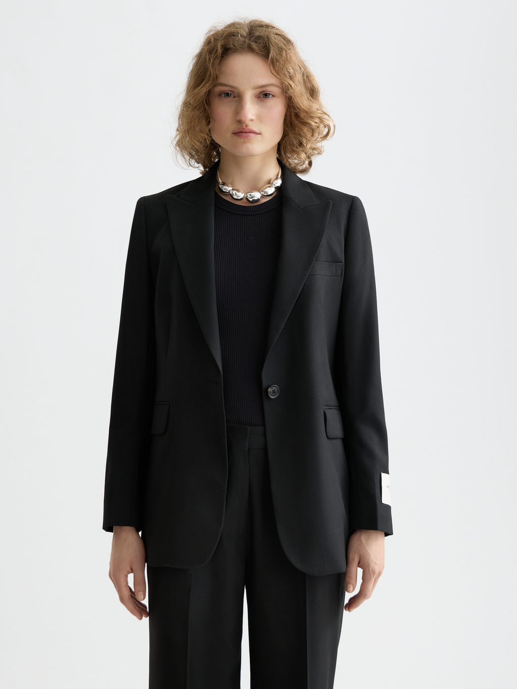 Essentials fitted blazer - BLACK
