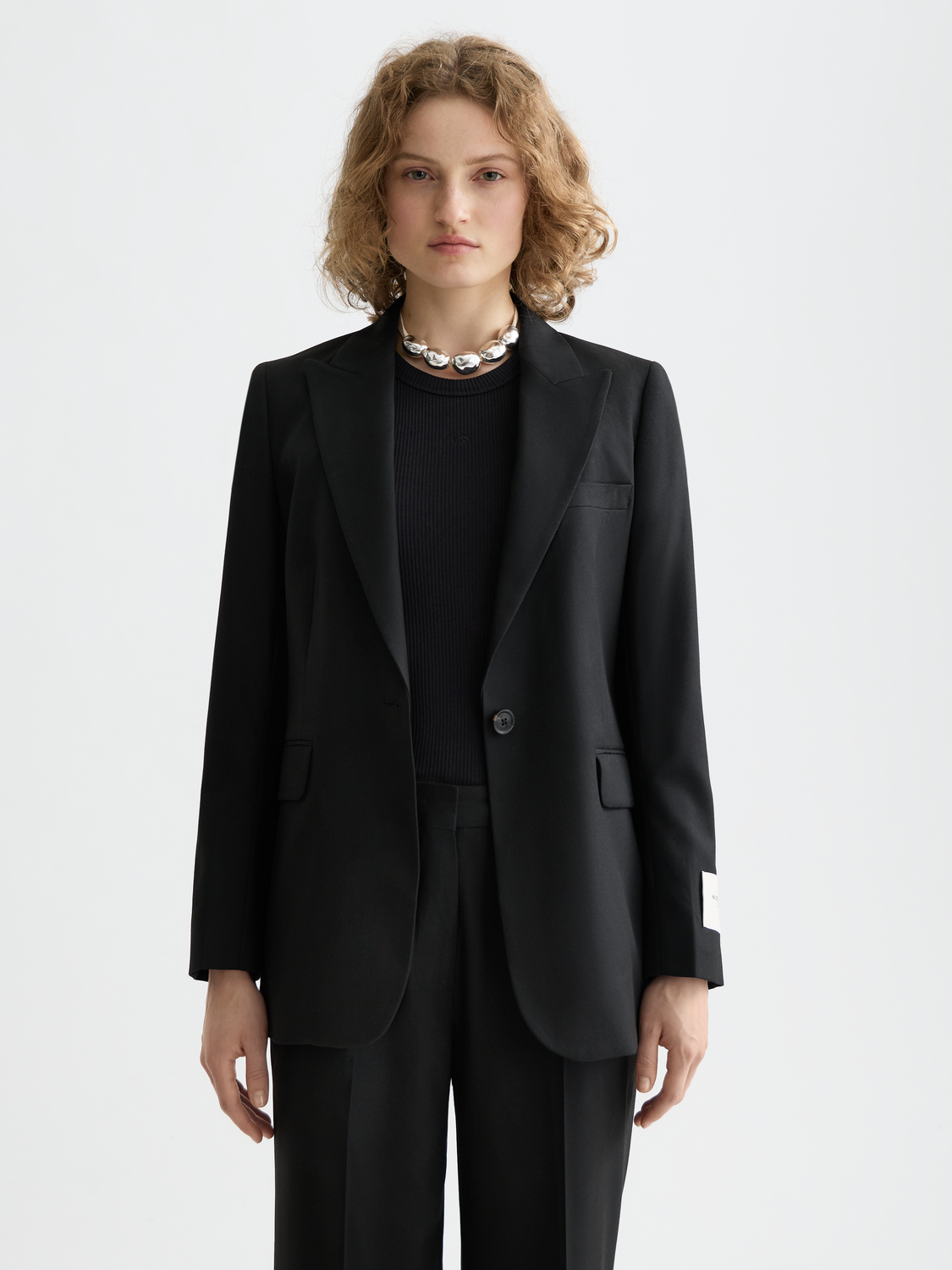 Essentials fitted blazer - BLACK