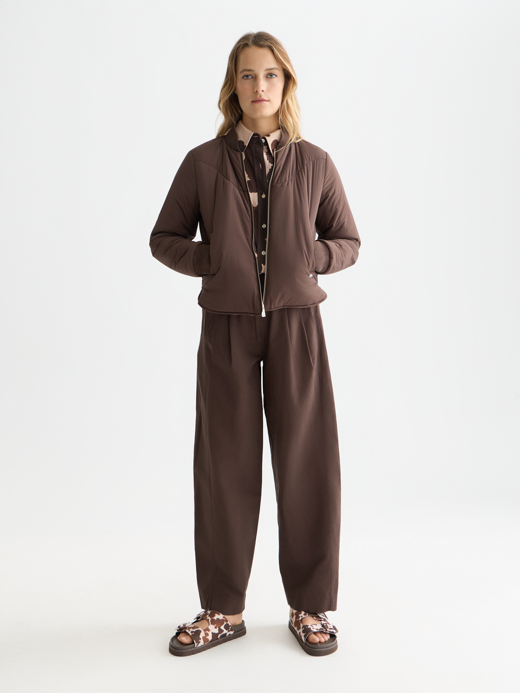 Reversible bomber jacket