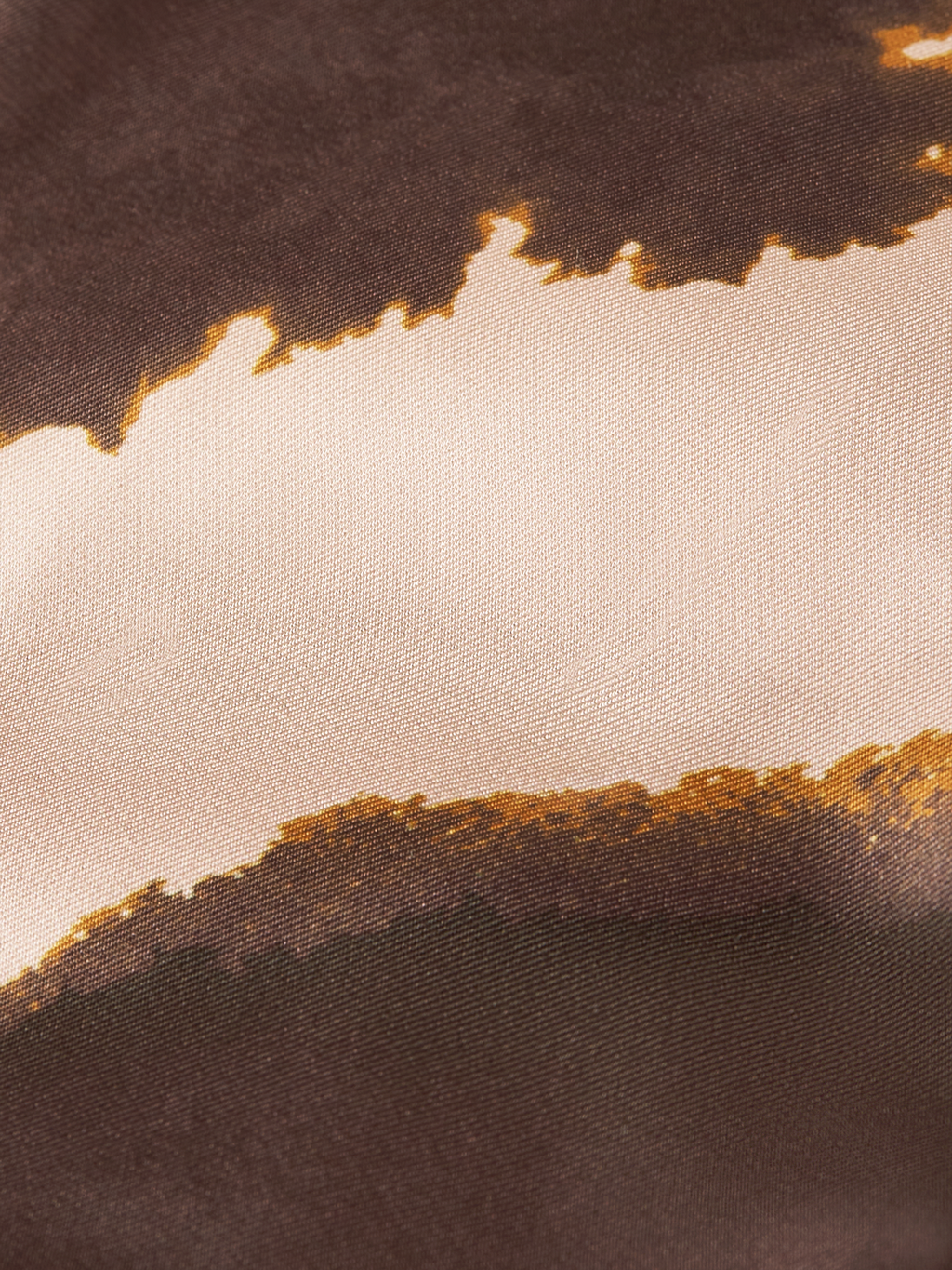 Reversible bomber jacket