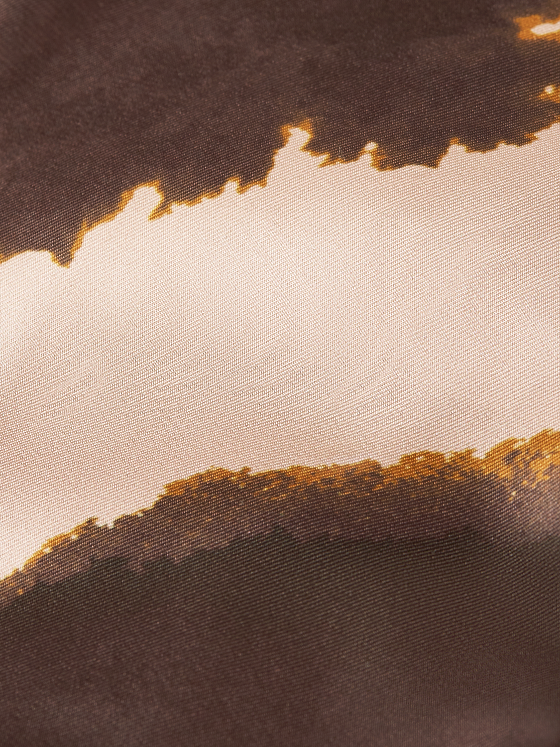 Reversible bomber jacket