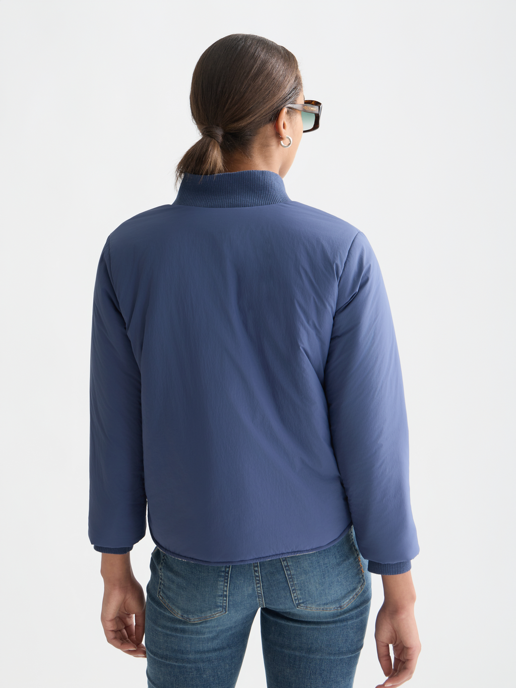 Reversible bomber jacket