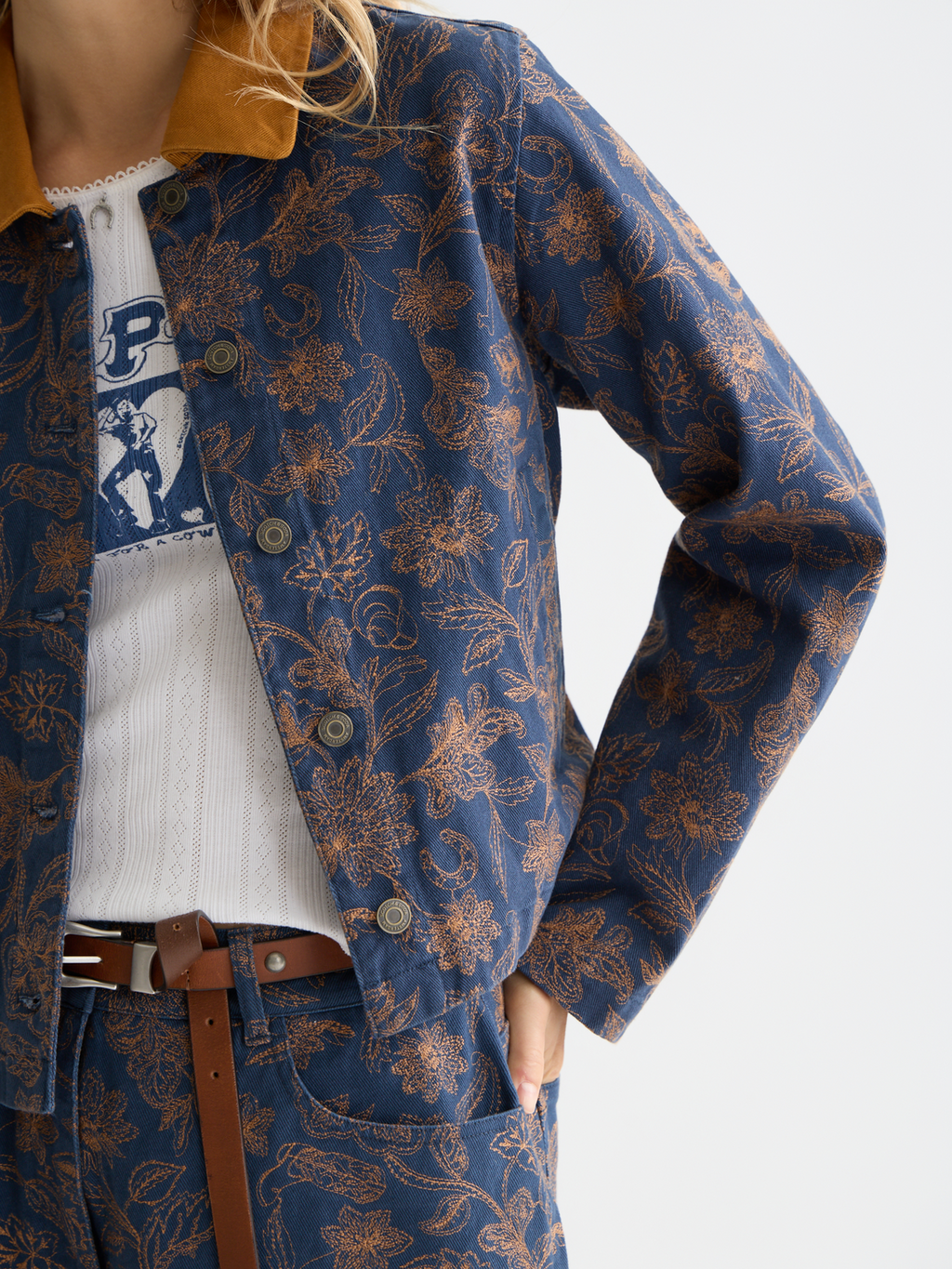Embroidered cotton jacket