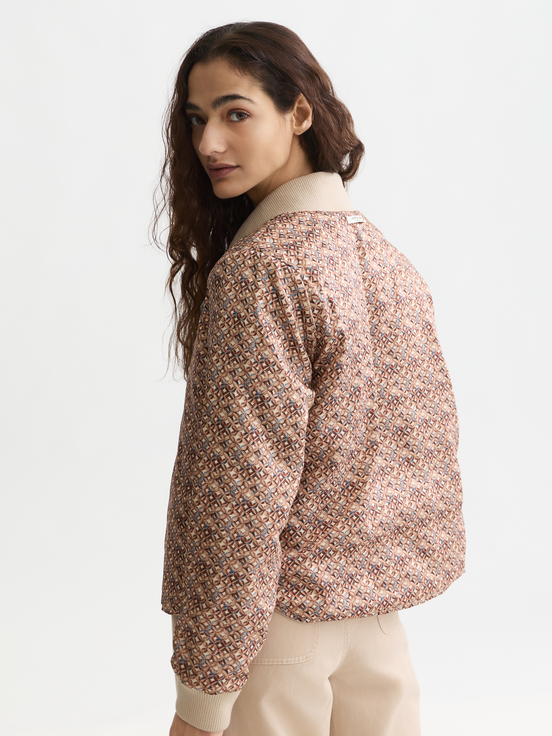 Quilted reversible bomber