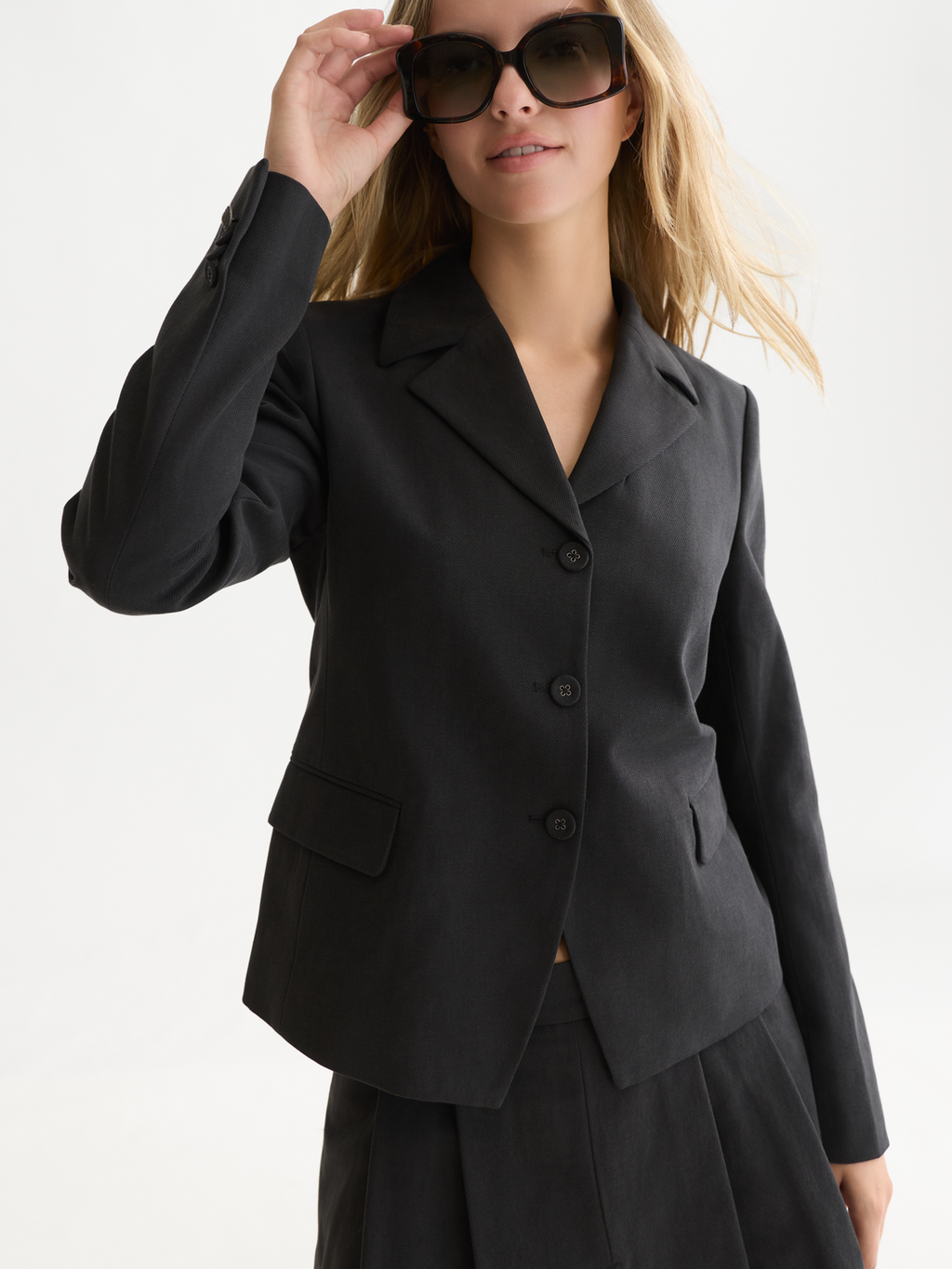 Lyocell-Cotton Gabardine Fitted Blazer