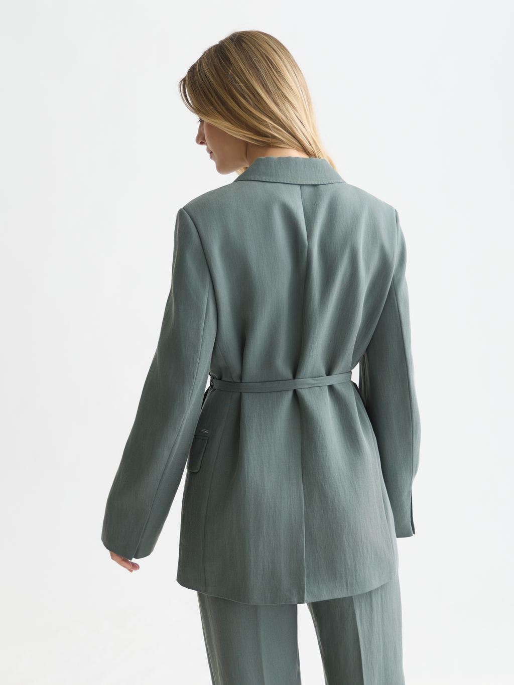 Double-breasted blazer