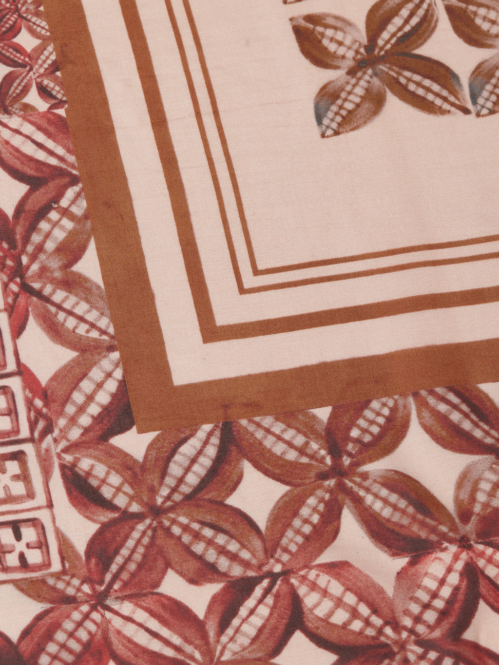 Printed foulard