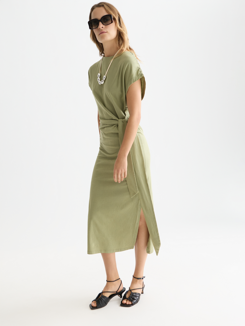 Knotted relaxed midi dress