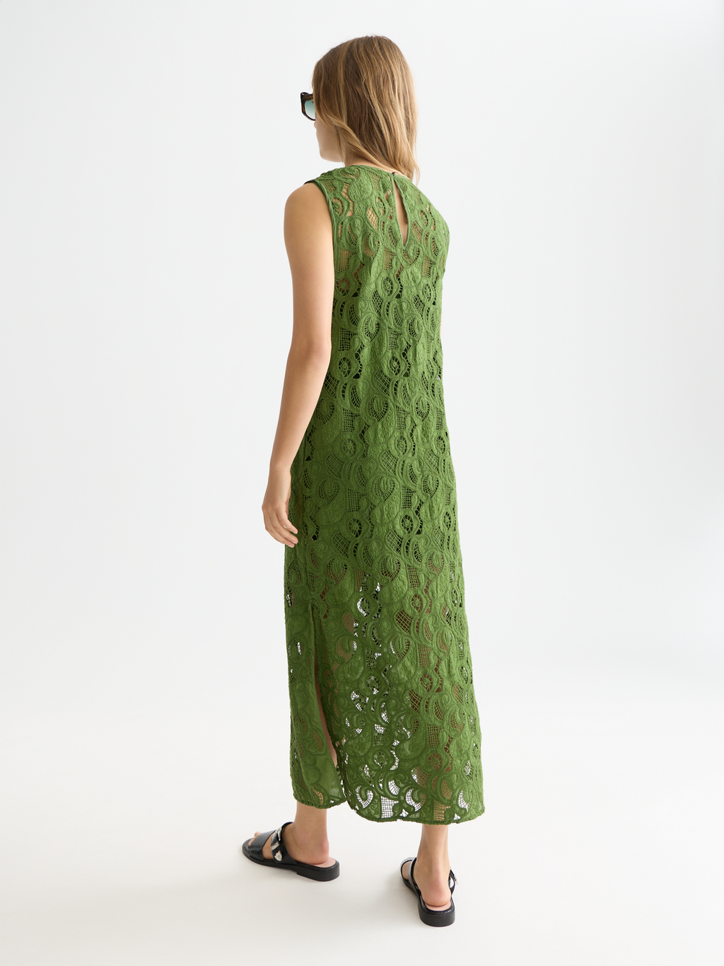 Embroidery midi dress