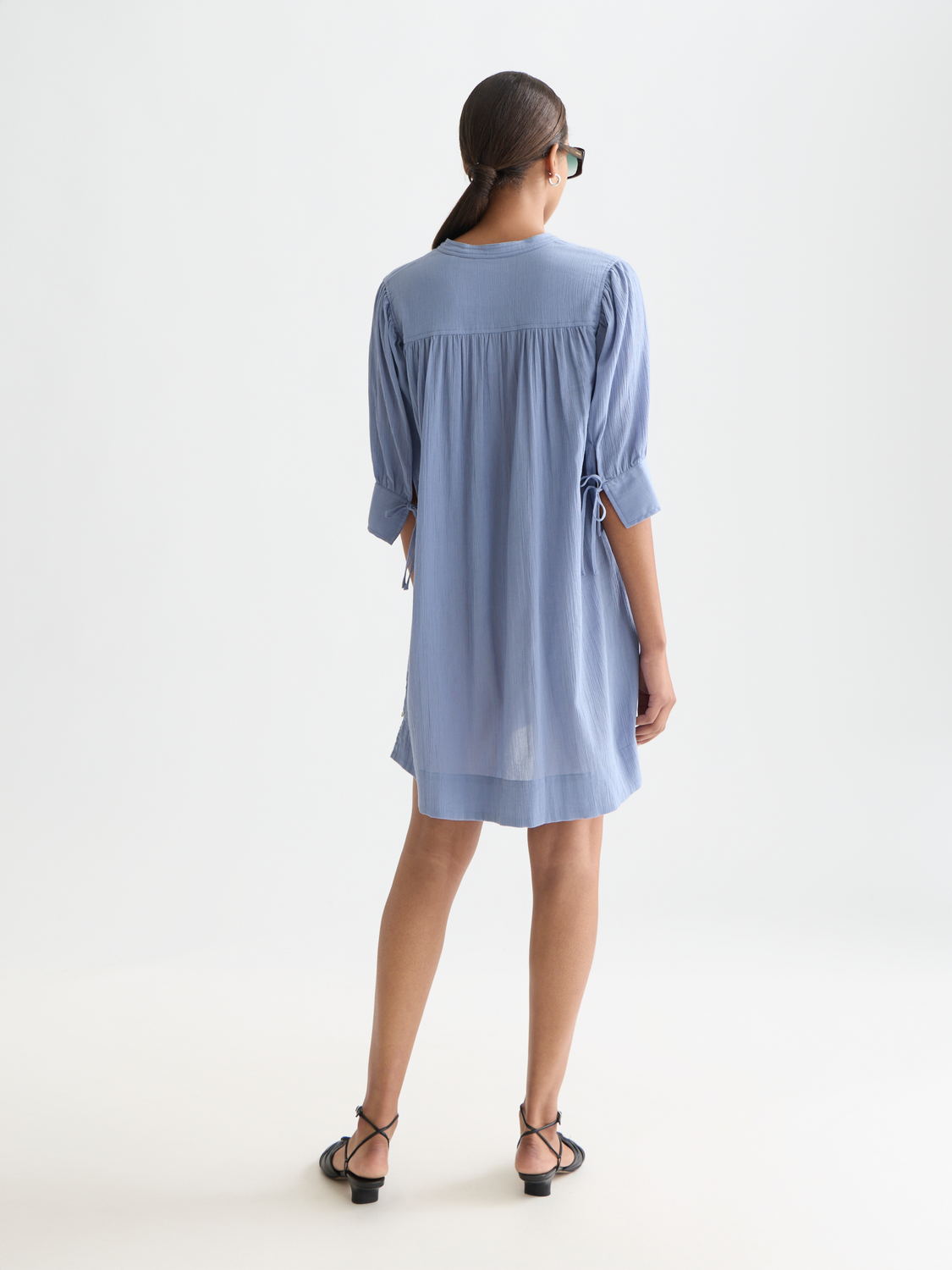 Mini gathered sleeve dress
