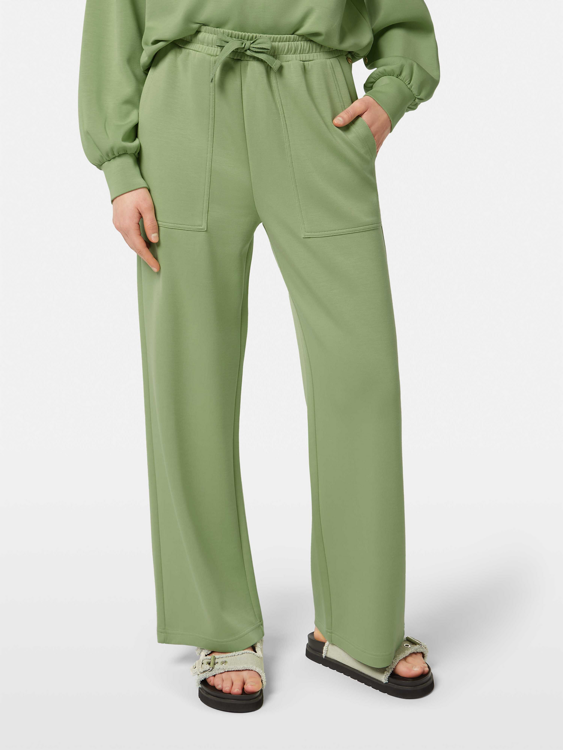 Wide Leg Sweatpants