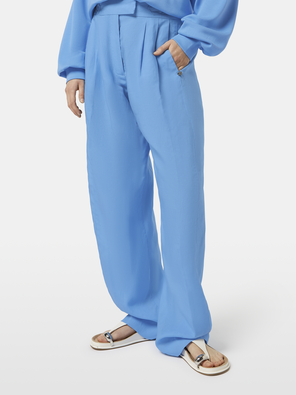 Quinn Pleat Pants