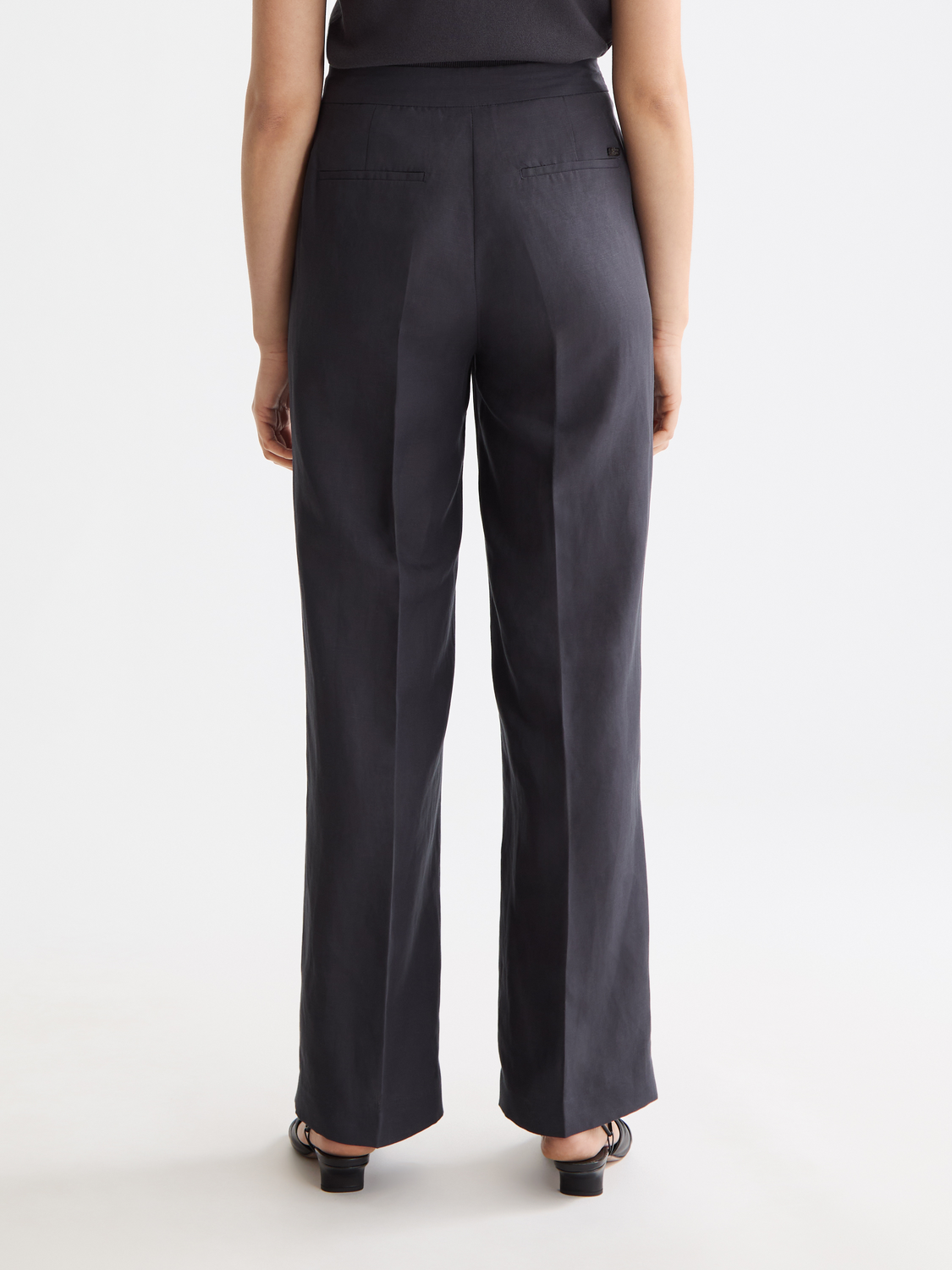 Edie Pant