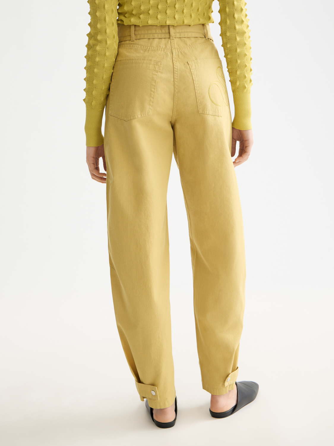 Lotus barrel leg seam detail pant
